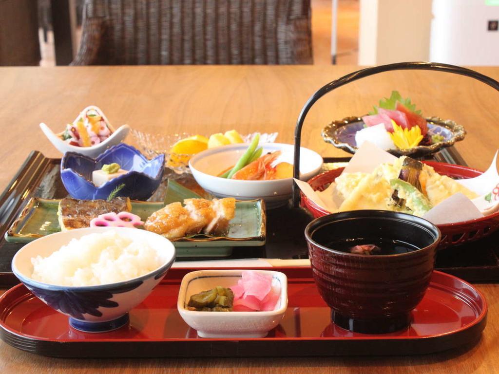 Hotel Livemax Atami Bagian luar foto