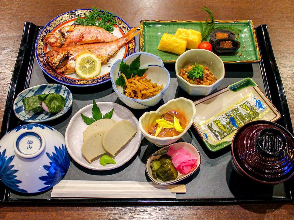 Hotel Livemax Atami Bagian luar foto